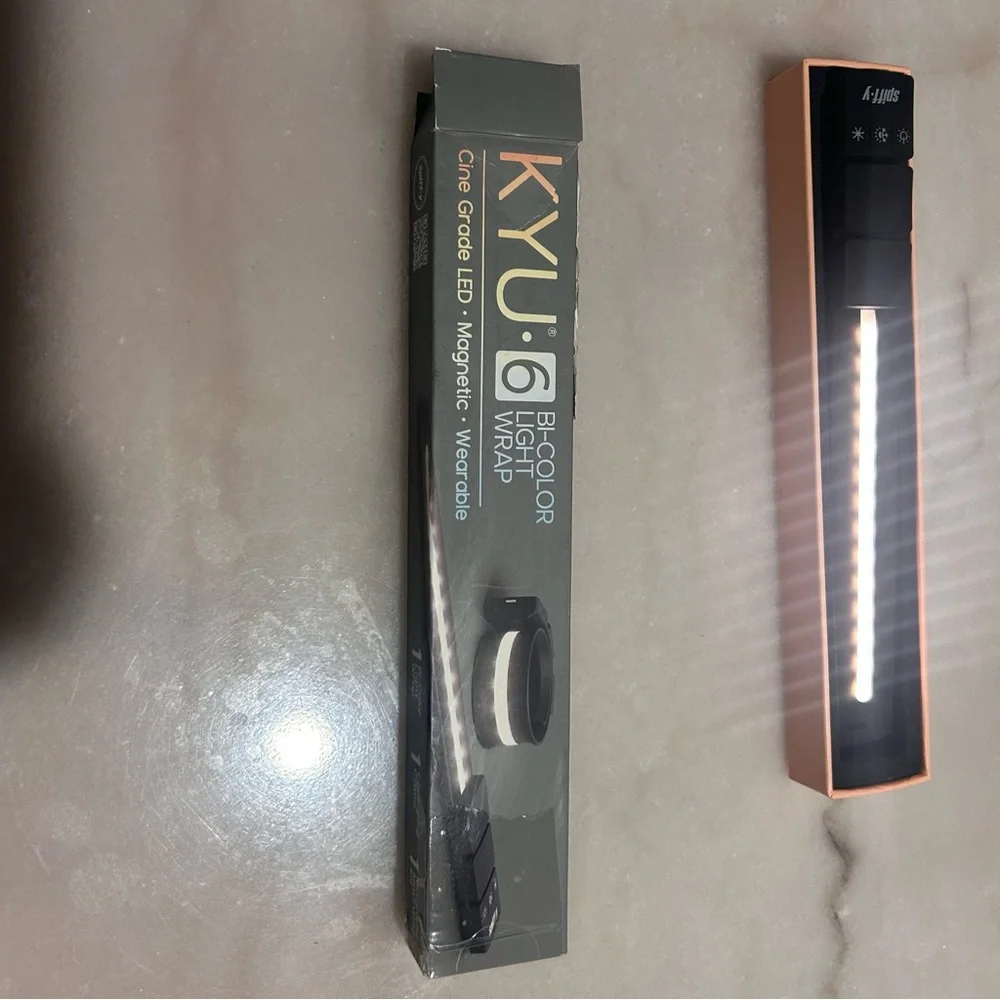 Kyu Bicolor LED Wristband